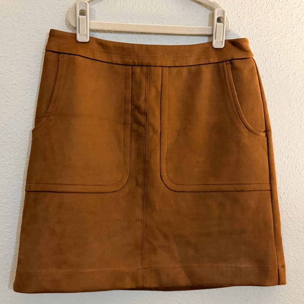 Ann Taylor LOFT Tan Mini Skirt | Faux Suede | Size 6 Petite